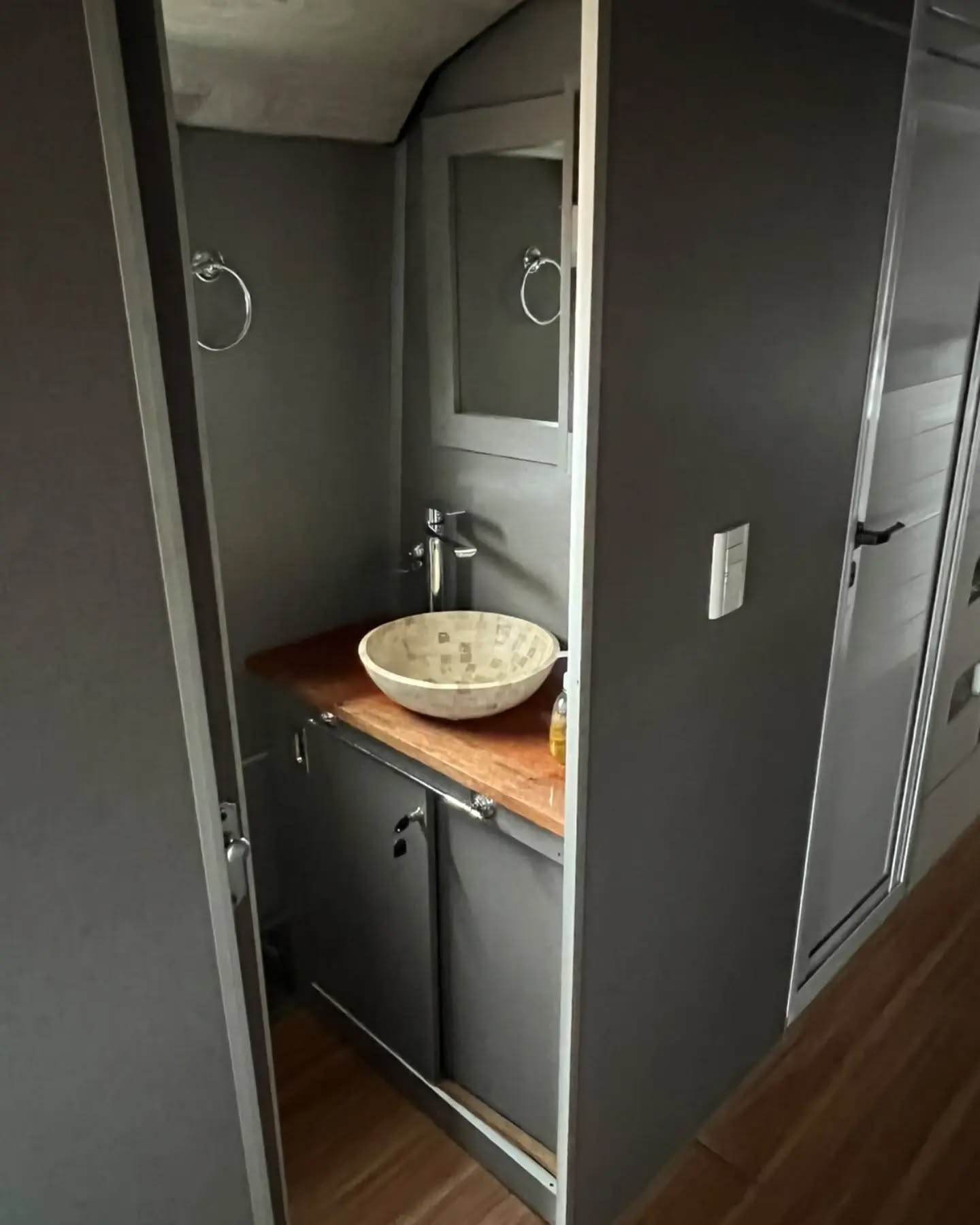 Mercedes-Benz 165-OF 1721 Motorhome · foto 5