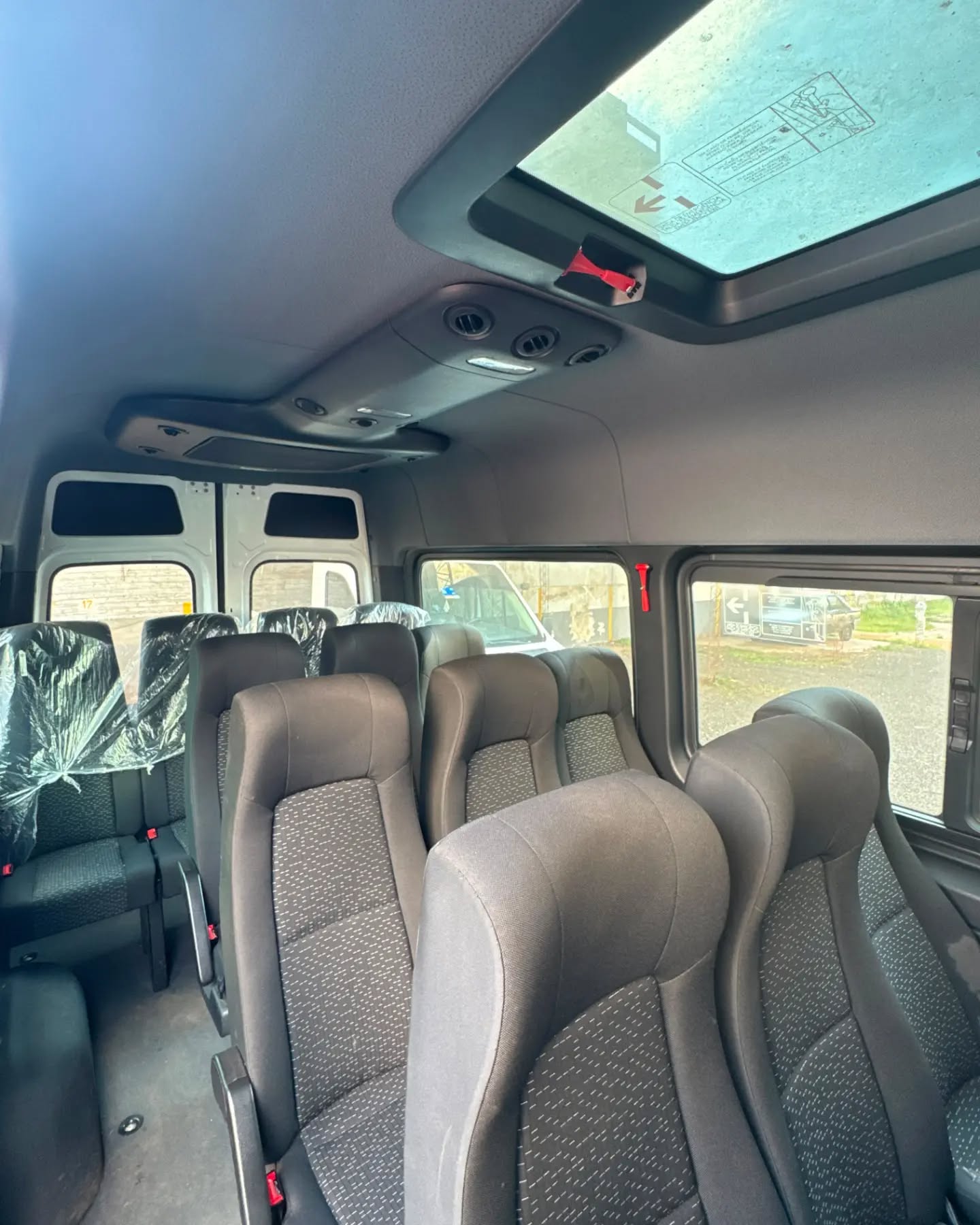 Mercedes-Benz Sprinter 416 CDI Combi 3665 15+1 · foto 7